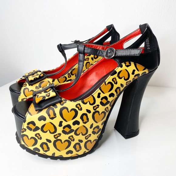 tuk Shoes - Tuk | Leopard Heart Platforms Sz. 9